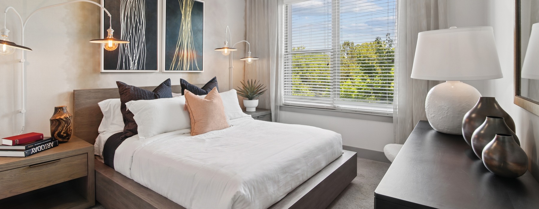 Connect Decatur apartment modern bedroom in Decatur, Georgia 